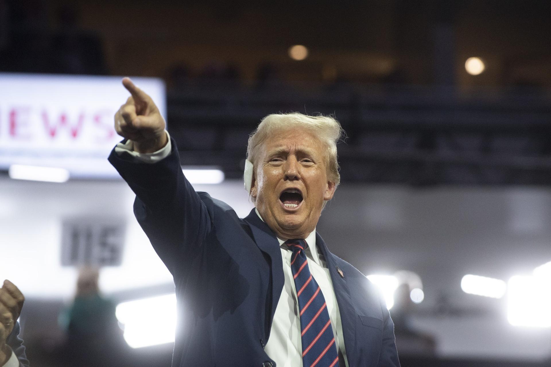 Opinion: The GOP’s accidental grift gift